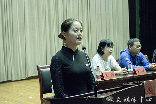 以梦为马 诗酒趁年华 yl6809永利官网举行2018级学生开学典礼