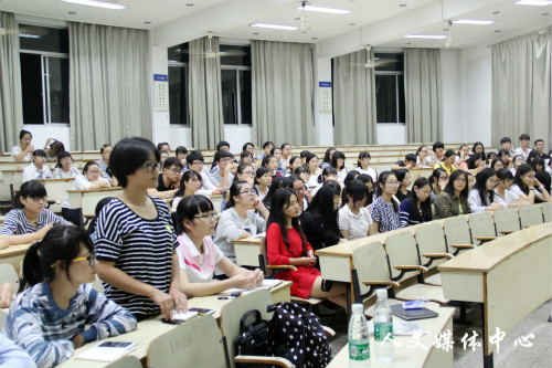 成为更好的自己 yl6809永利官网新老生交流会