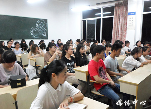 yl6809永利官网举行2015级专升本新生见面会