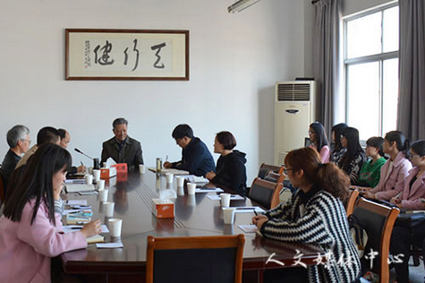 “三台人文论坛”第43讲：浙江大学王元骧教授为yl6809永利官网师生作专题讲座