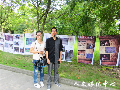 yl6809永利官网举办暑期古村落调查摄影展