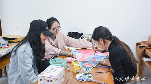 思溢素笔 鸢寄尔意 yl6809永利官网举办创意风筝设计大赛