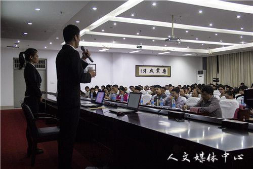 卓尔善群育学风 yl6809永利官网优良学风班评比收官