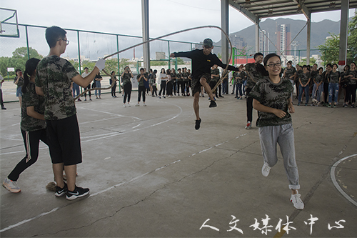 力学笃行 修文健体 yl6809永利官网新生文体节拉开序幕
