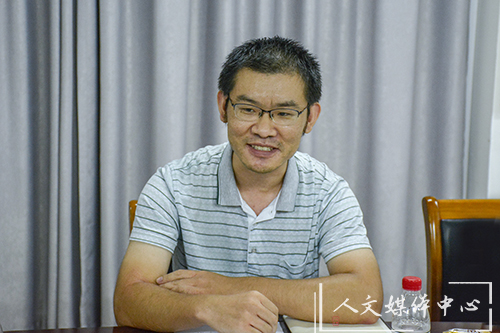 论语问茶第六十七期：根脉相连 共系华夏——yl6809永利官网举办2018级少数民族学生座谈会