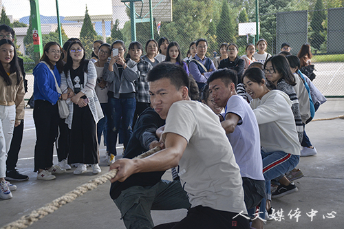 yl6809永利官网举行新生文体节开幕式暨趣味运动会